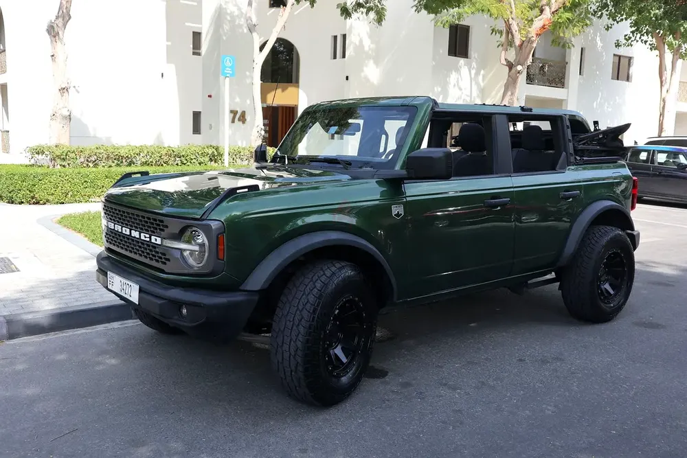 2023 Ford Bronco 2.7 V6 | Serviced | From Owner - Image 4