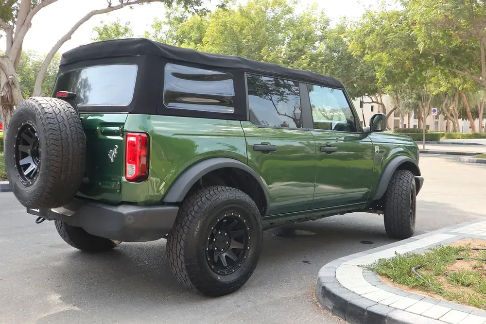2023 Ford Bronco 2.7 V6 | Serviced | From Owner - Image 5