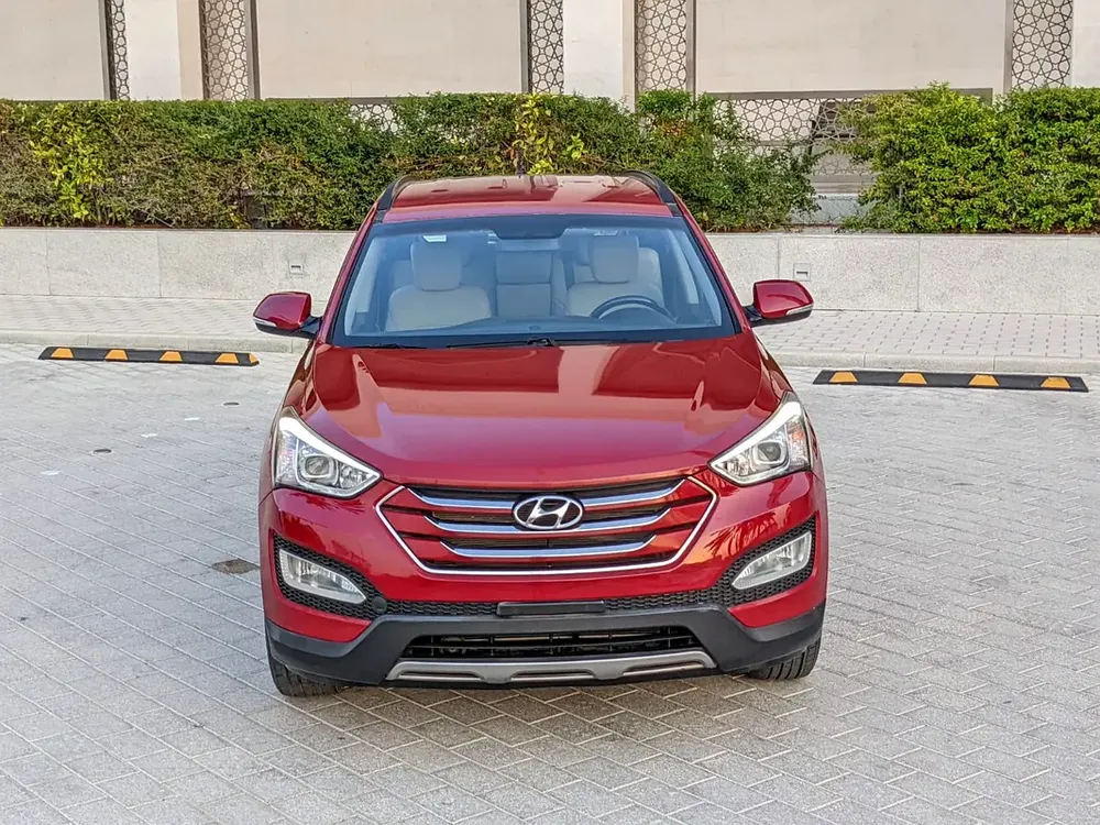 Hyundai Santa Fe 2016 GCC Mint Condition With Beige Interior Super 7 Seater Family SUV - Image 6