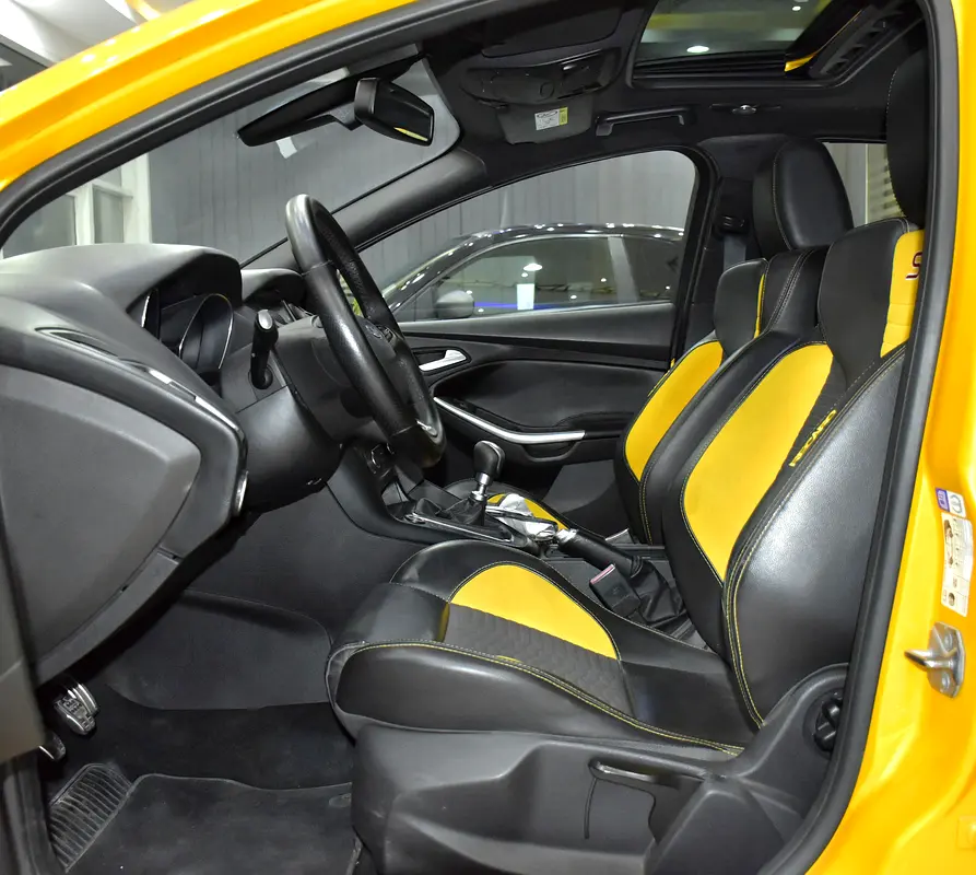 EXCELLENT DEAL for our Ford Focus ST ( 2016 Model ) in Yellow Color GCC Specs - Image 10