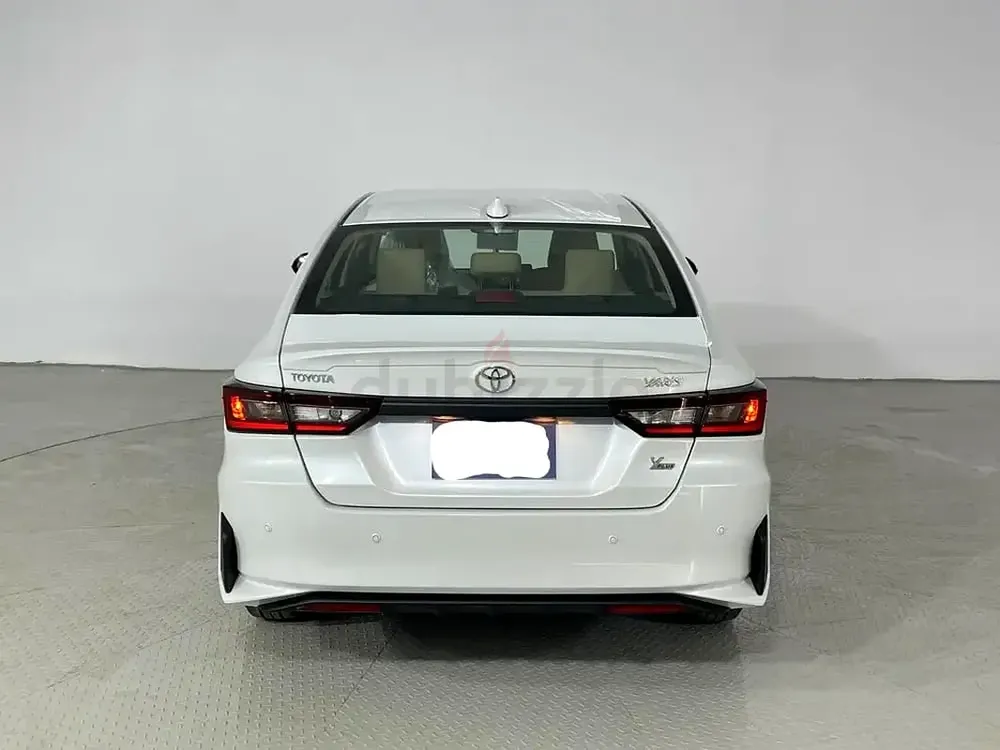 Toyota Yaris Sport 2023 GCC Specs - Image 5