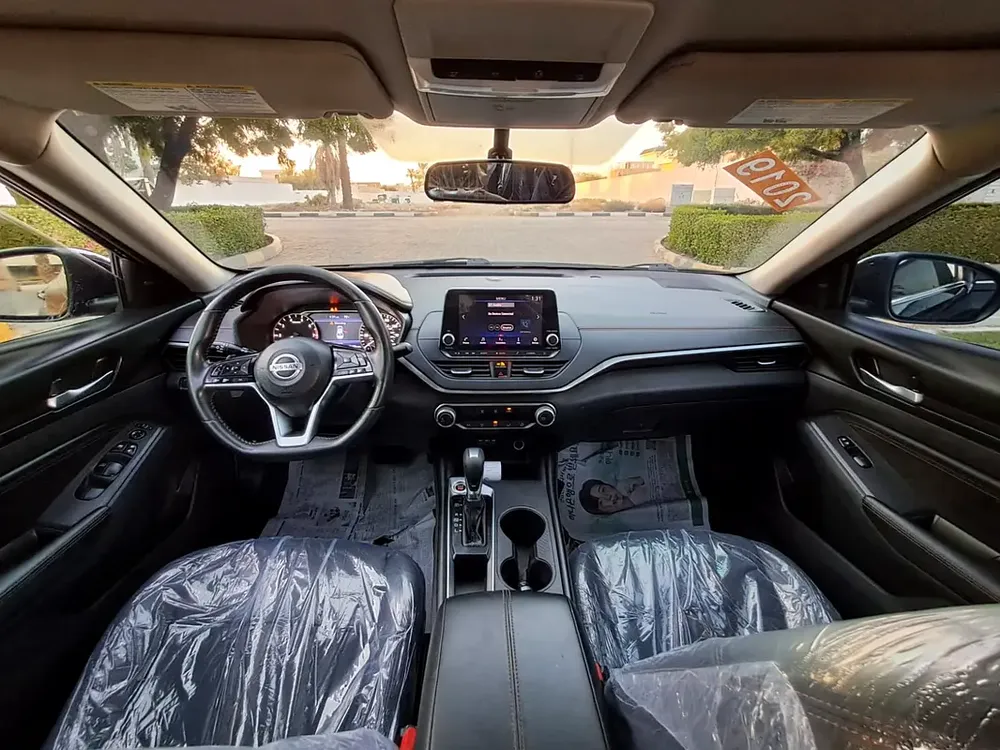 NISSAN ALTIMA SR 2019 - Image 16