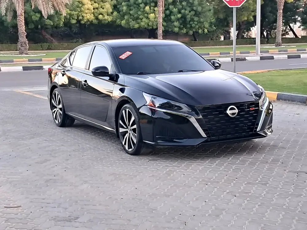 NISSAN ALTIMA SR 2019 - Image 4