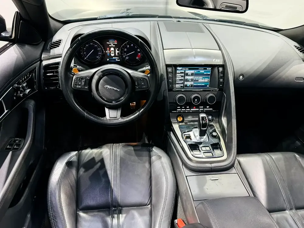 JAGUAR F-TYPE S V8 SUPERCHARGED 575HP 2015 ORIGINAL PAINT FULL SERVICE HISTORY AGENCY - Image 15