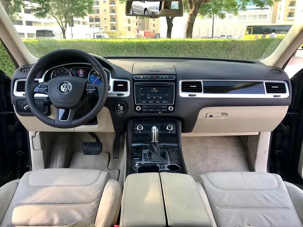 Volkswagen Touareg Top 2016 GCC Specs || 3.6L v6 4X4 - Image 16