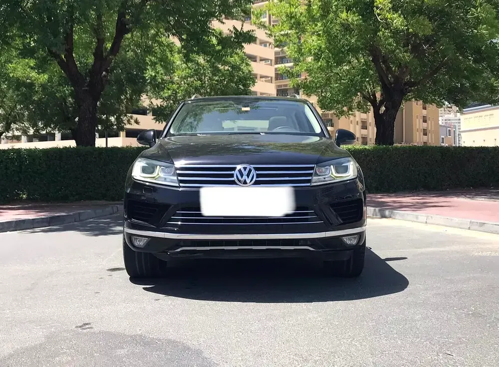 Volkswagen Touareg Top 2016 GCC Specs || 3.6L v6 4X4 - Image 4