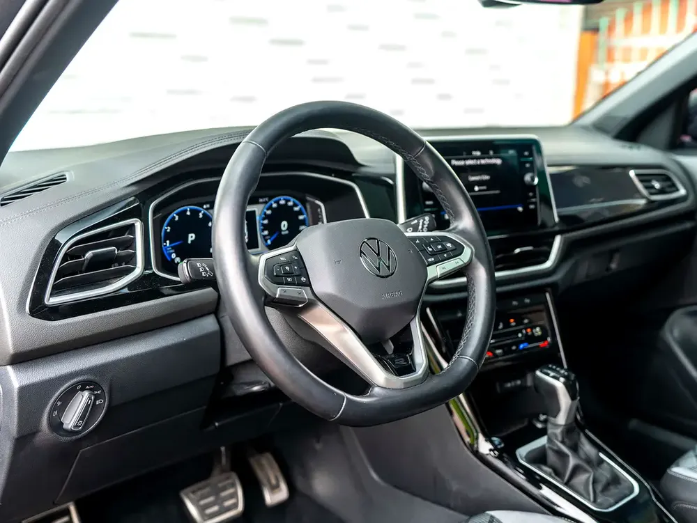 0% DOWN! | T-ROC | R-LINE | 1.89% RATE | AGENCY WARRANTY-SERVICE | FREE INSURANCE - Image 14
