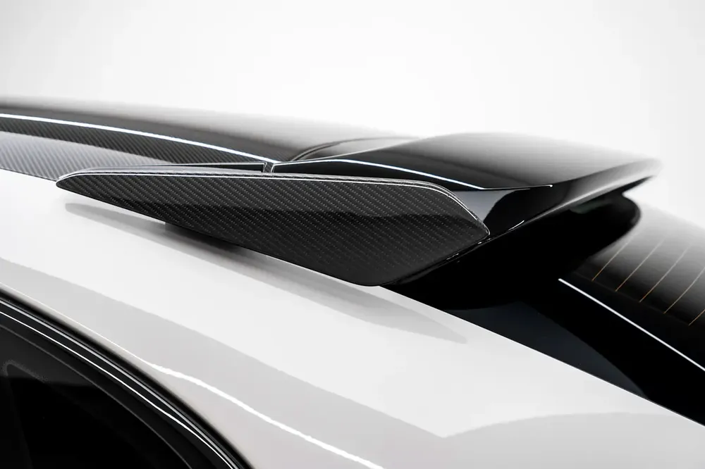 GCC SPECS AL NABOODAH WARRANTY - 2025 PORSCHE CAYENNE TURBO GT - CERAMIC BRAKES - EXPOSED CARBON - Image 18
