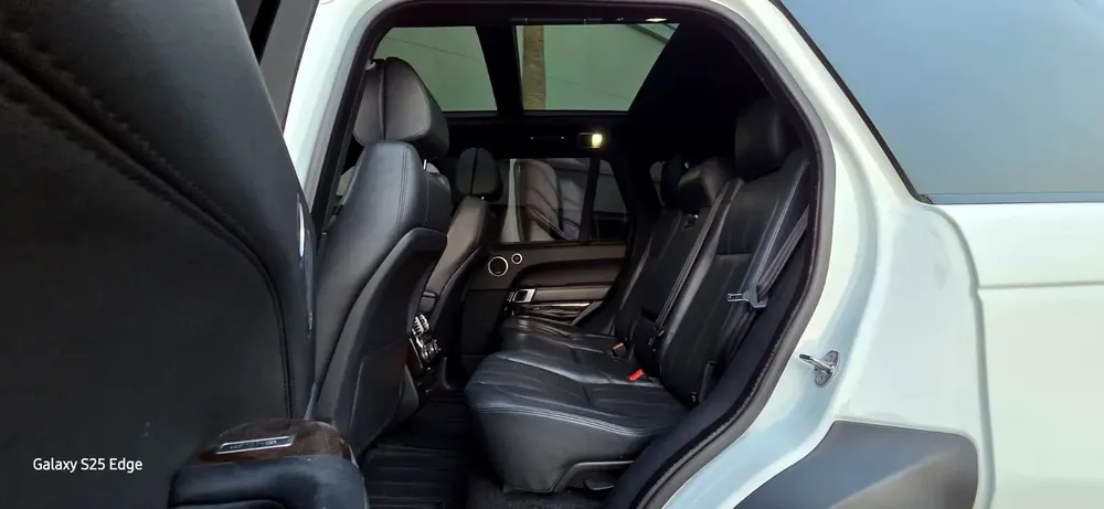 2013 Range Rover Vouge SE Supercharged-Excellent Condition - Image 12