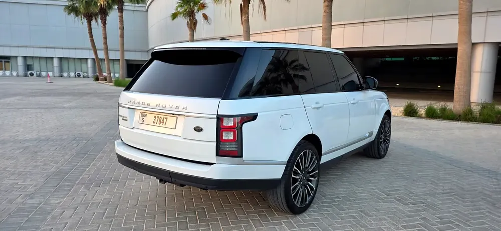2013 Range Rover Vouge SE Supercharged-Excellent Condition - Image 7