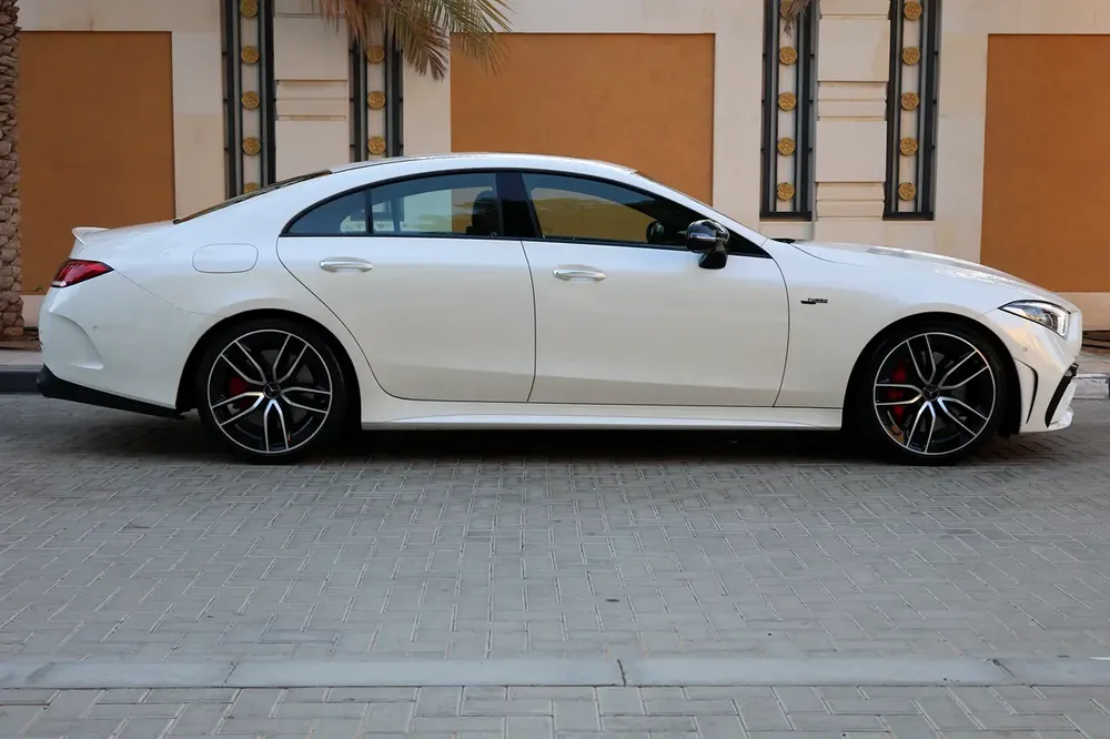 2023 Mercedes-Benz CLS 53 AMG - 2800KM - GCC Specs - Like New - Image 5