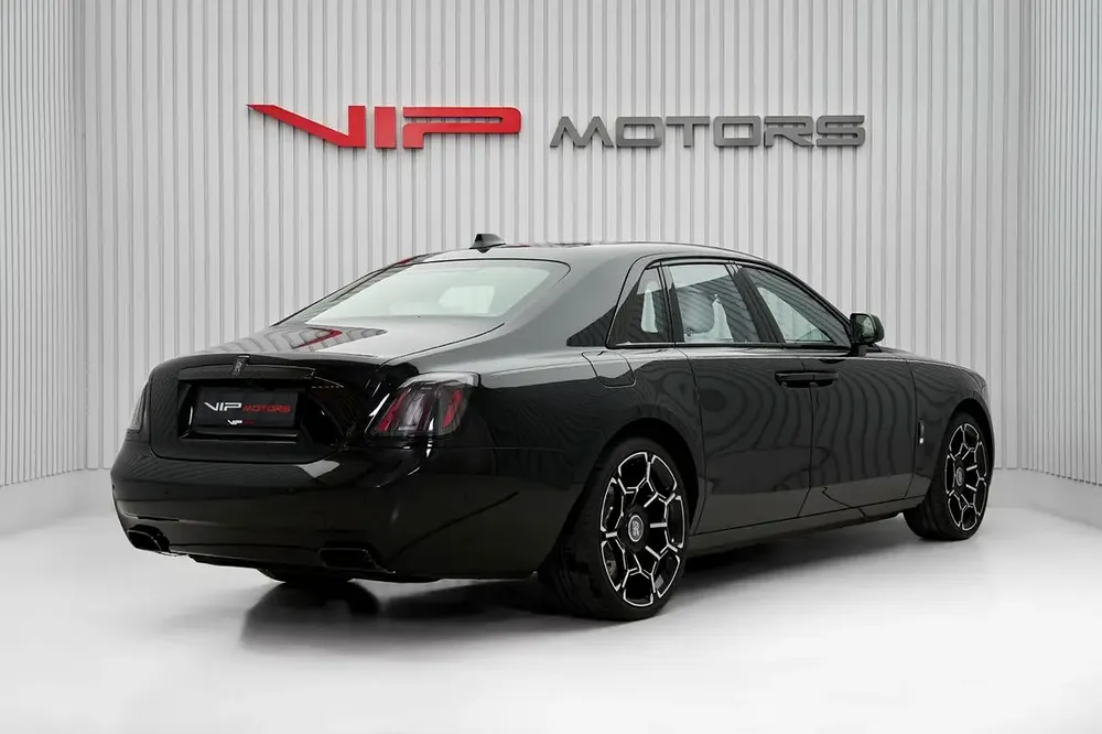 ROLLS ROYCE GHOST BLACK BADGE, 2026, GCC, WARRANTY AND SERVICE CONTRACT, ZERO KM - Image 4