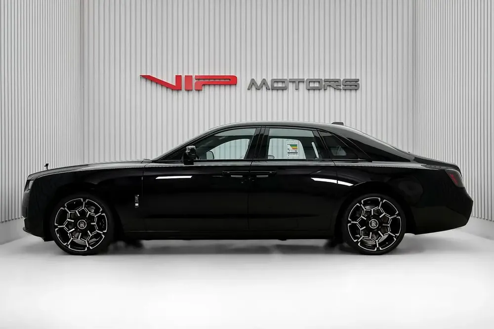 ROLLS ROYCE GHOST BLACK BADGE, 2026, GCC, WARRANTY AND SERVICE CONTRACT, ZERO KM - Image 7