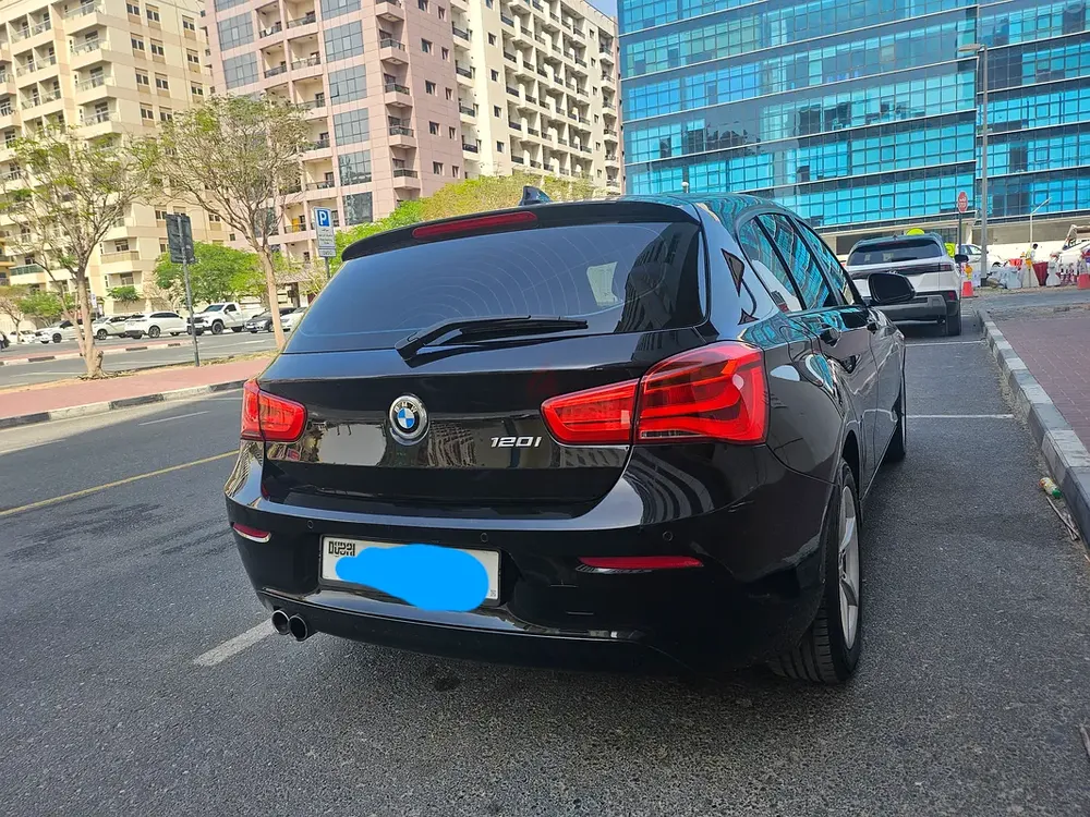 BMW 120i 2017 GCC| Well Maintained| Clean Car - Image 4