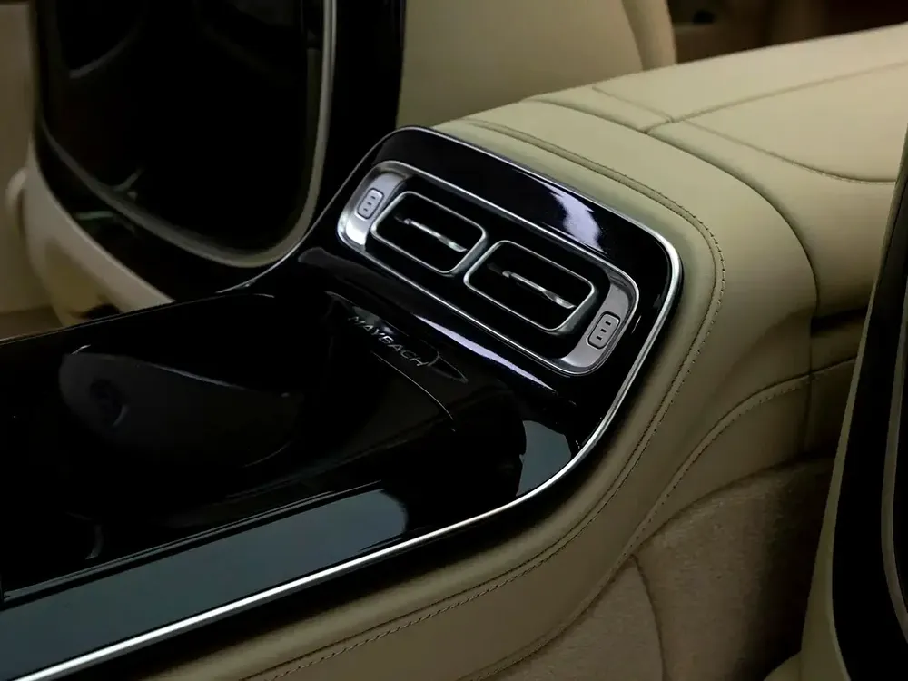 2023 |  Mercedes Benz |  Maybach  S680 | With Warranty and Service Contract - Image 18