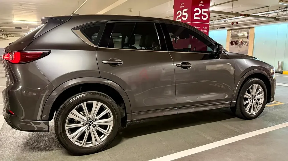2024 Mazda CX-5 Signature | GCC Specs | Agency Warranty - Image 6