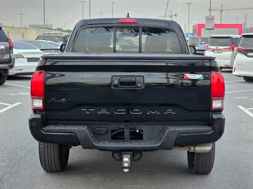 2019 Toyota Tacoma SR5 - American Specs - GCC Resale - Image 6
