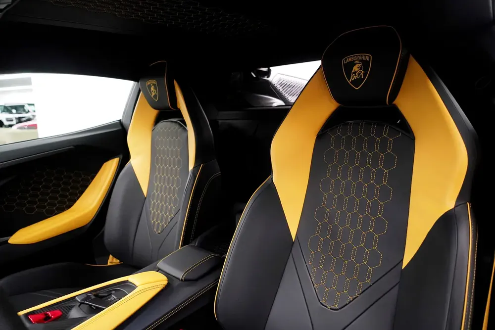 2024 LAMBORGHINI REVUELTO / GCC - Image 12