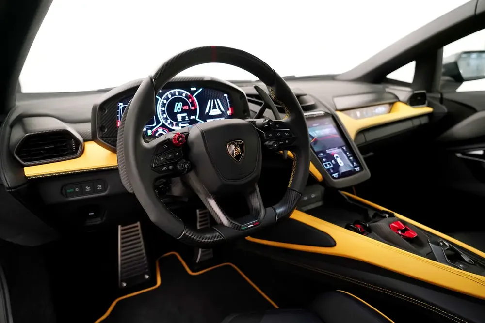 2024 LAMBORGHINI REVUELTO / GCC - Image 8