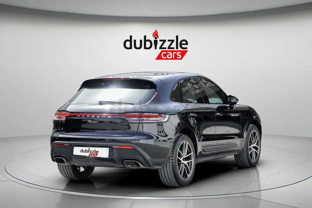AED 3343/month | 2023 Porsche Macan  | GCC Specs | Ref#454233 - Image 6