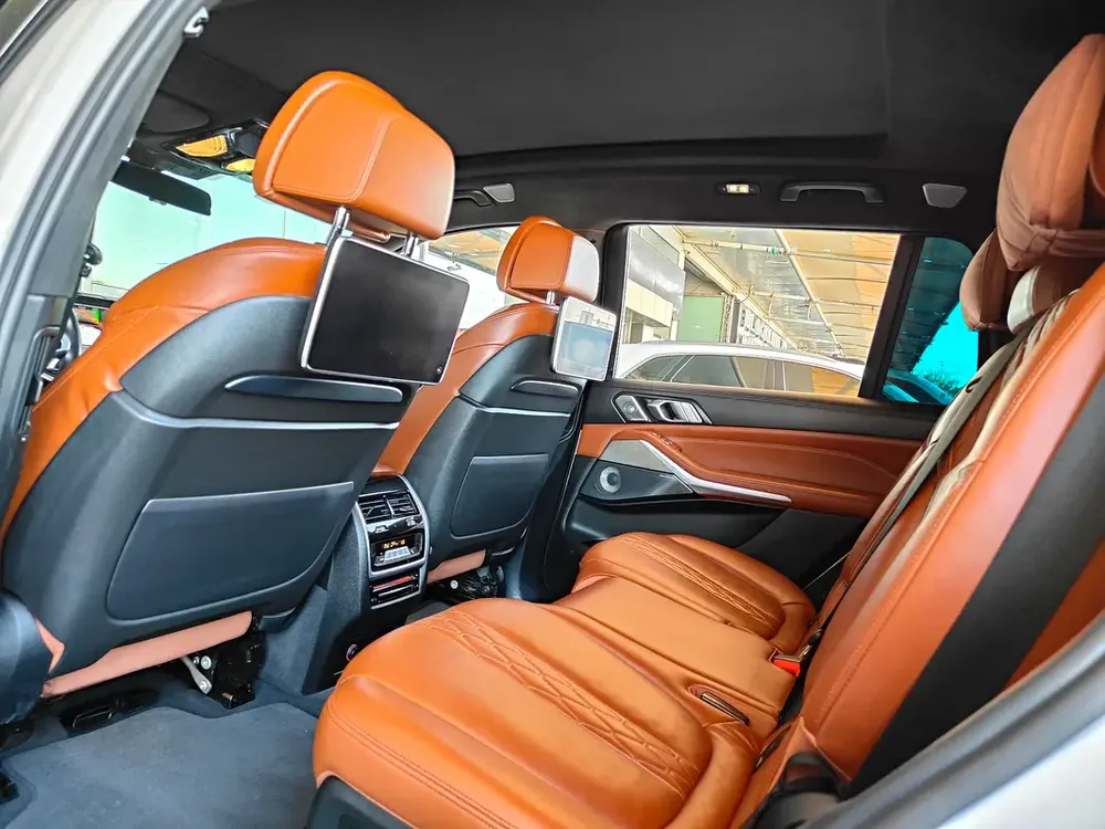 AED 2,750 P.M | 2021 BMW X7 M50i M Sport | Under Warranty | GCC | - Image 16