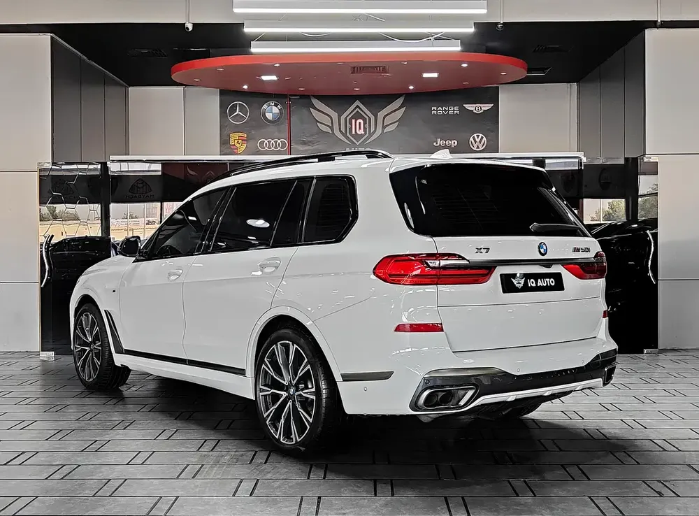 AED 2,750 P.M | 2021 BMW X7 M50i M Sport | Under Warranty | GCC | - Image 6