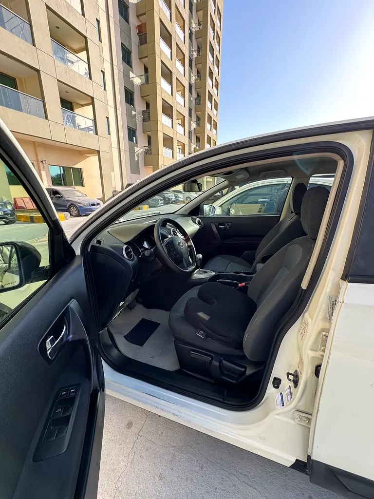 Nissan Qashqai 2014 SE GCC Specs - Image 6