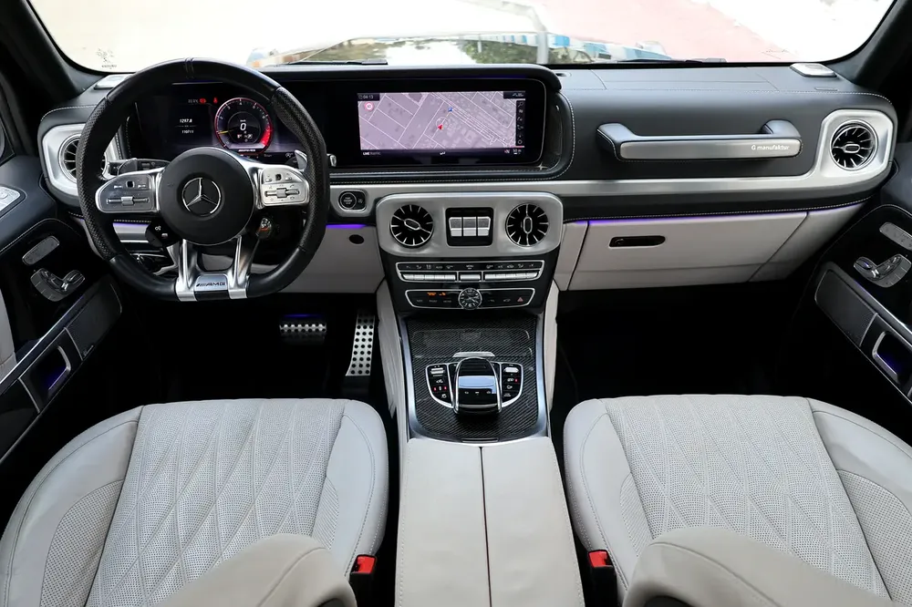 MERCEDES BENZ G63 AMG ( NIGHT PACKAGE )-110000KM-2021-GCC SPECS-UNDER WARRANTY - Image 11