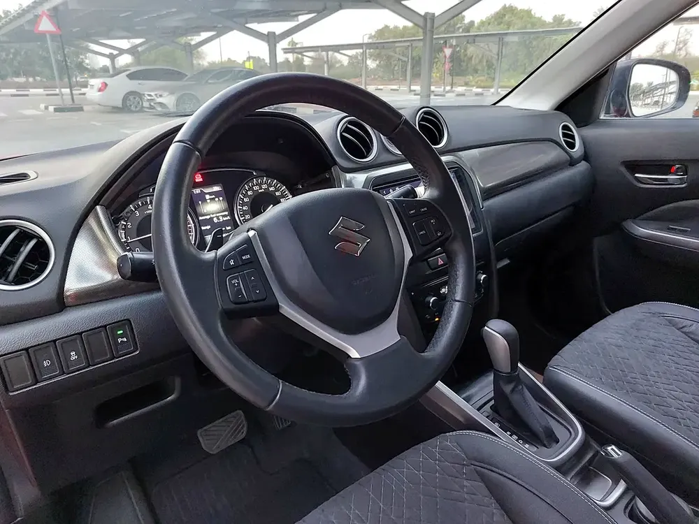 Suzuki vitara 1.6 glx fsh only 28000 km! - Image 20