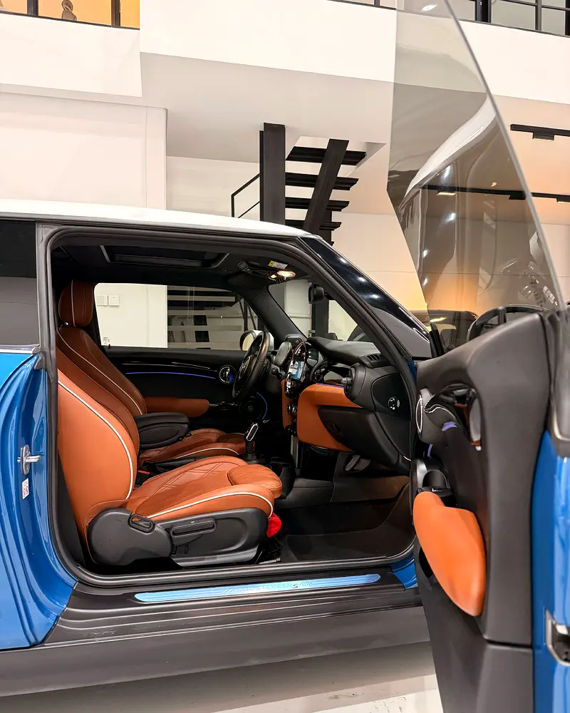 MINI Cooper S 2023 | Iconic 3-Door Hatch | GCC Specs - Image 10