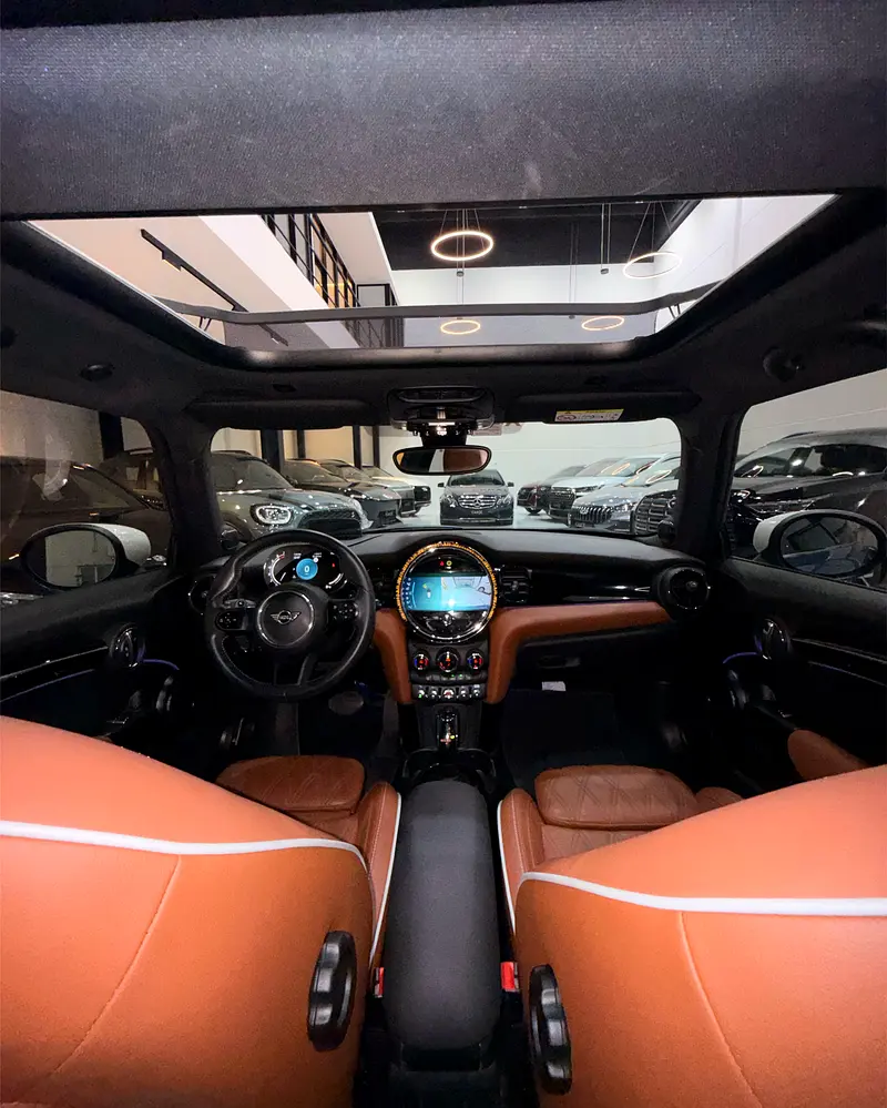MINI Cooper S 2023 | Iconic 3-Door Hatch | GCC Specs - Image 13