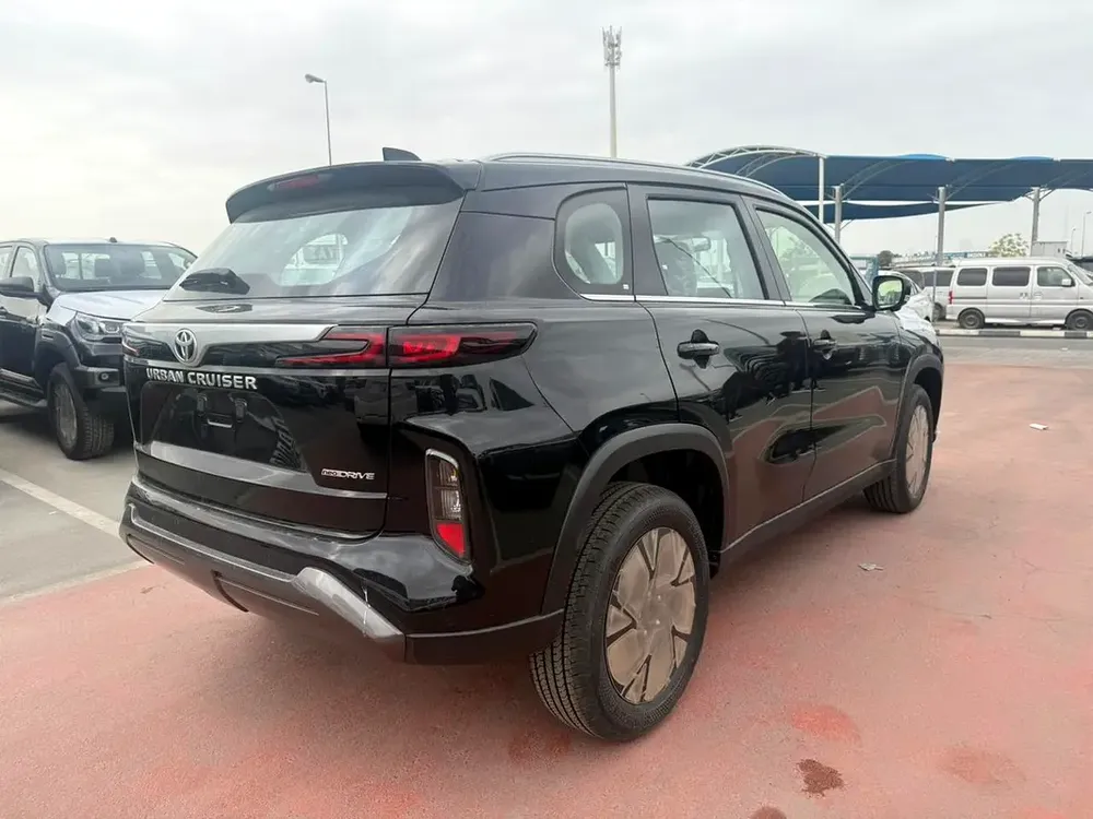 TOYOTA URBAN CRUISER 1.5L GLX 2026 - BLACK - Image 4