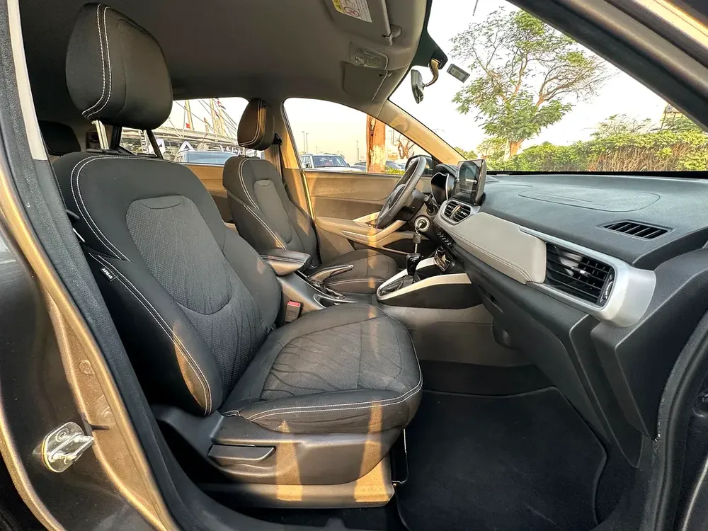 CHEVROLET GROOVE LT 2023 GCC FULL SERVICED NO ACCIDENTS - Image 9