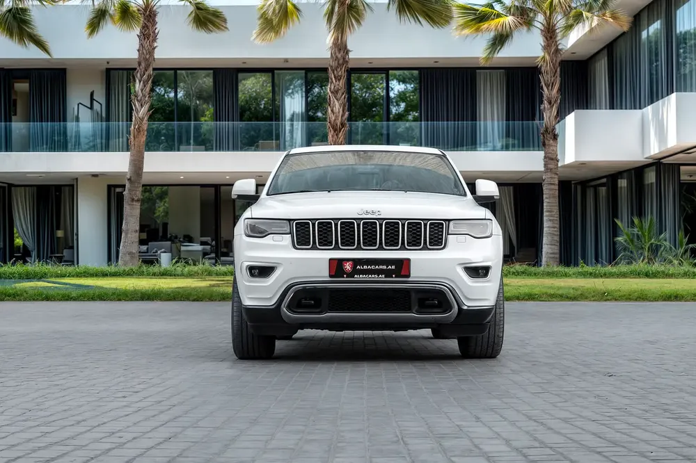 1,567 P.M | Full Jeep Service History | Limited | Under Warranty! - Image 4