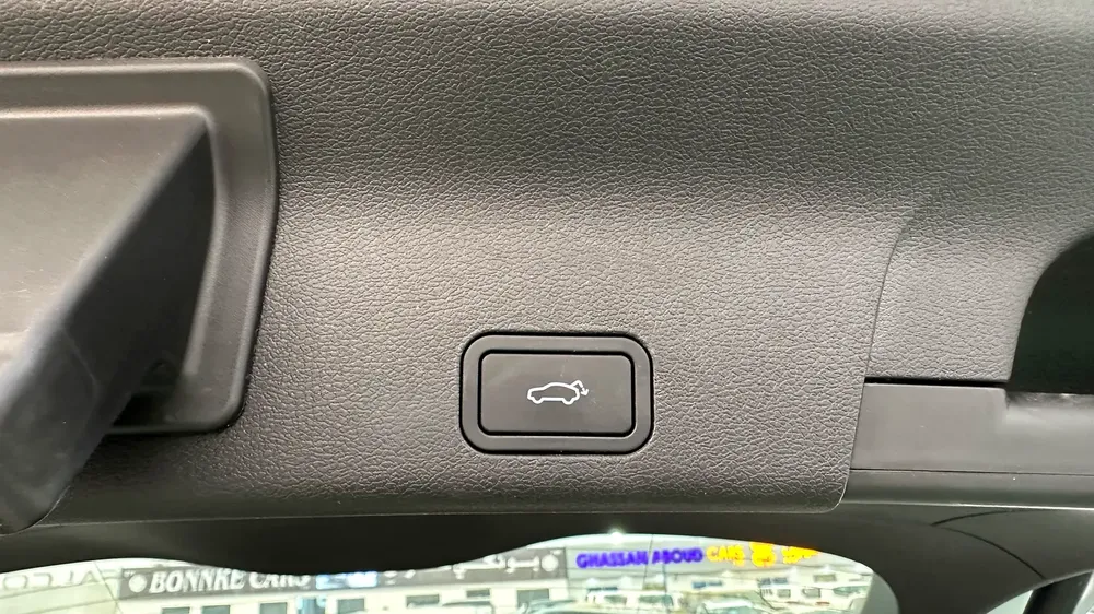 4WD 1.5 Engine Full Options Export price - Image 11