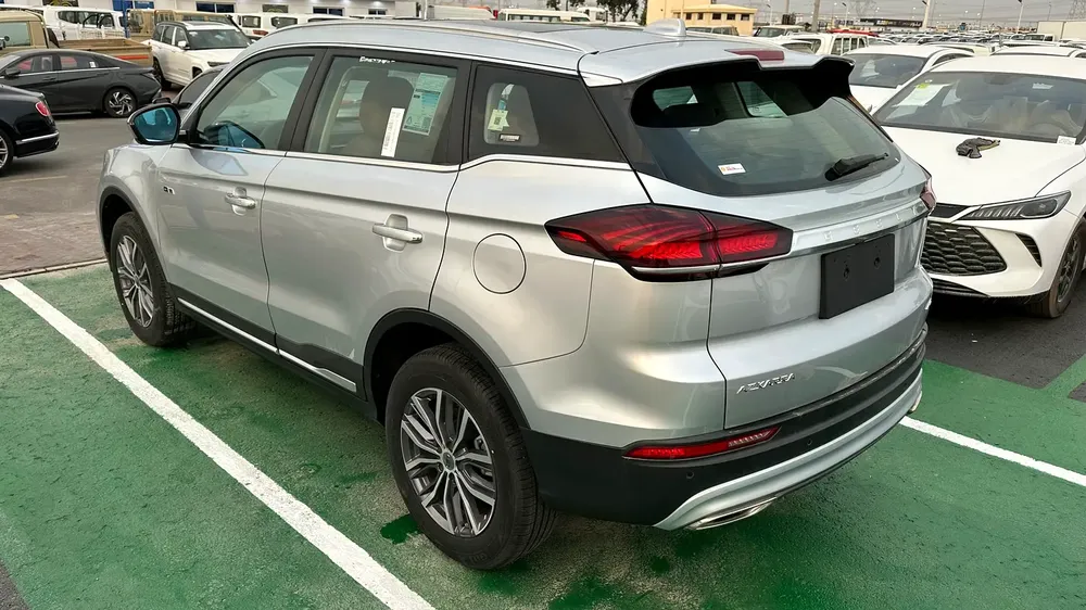 4WD 1.5 Engine Full Options Export price - Image 4