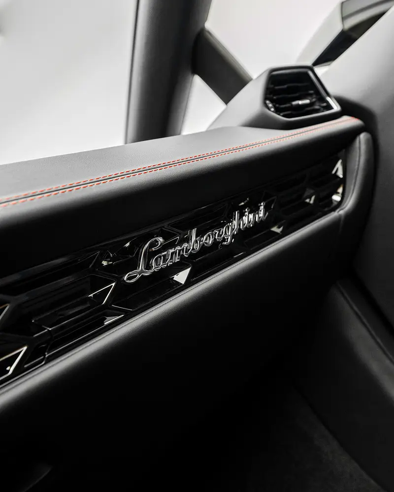 2024 Lamborghini Huracan Evo Spyder - Image 16