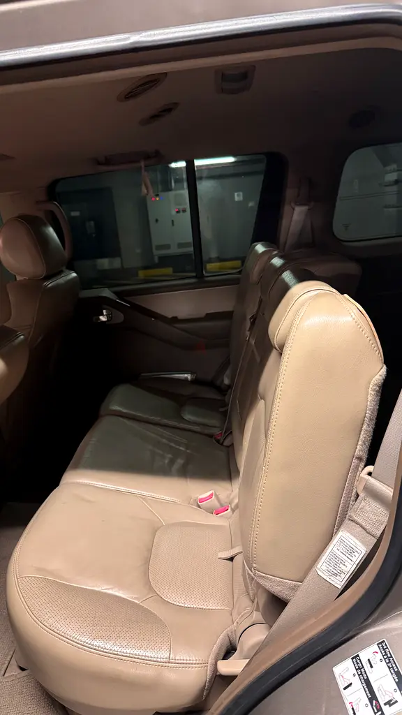Nissan Pathfinder LE 2006, GCC Specs - Image 10