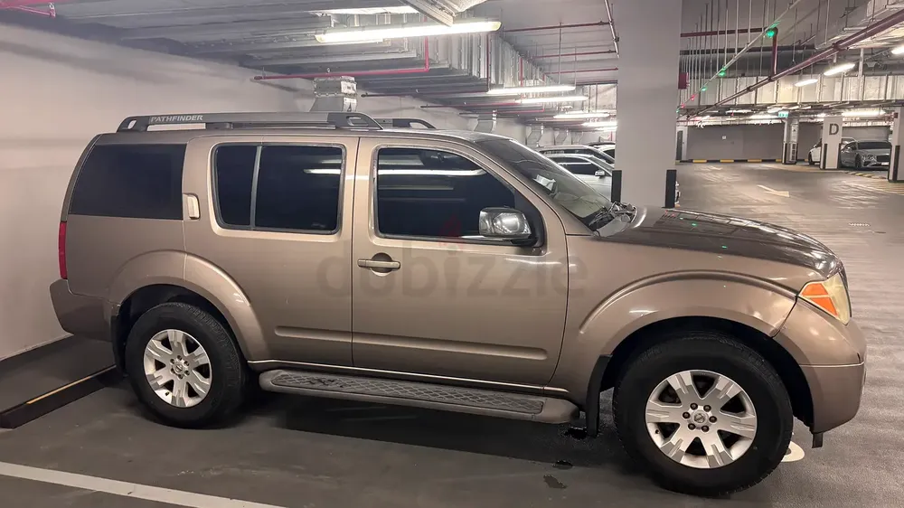 Nissan Pathfinder LE 2006, GCC Specs - Image 6
