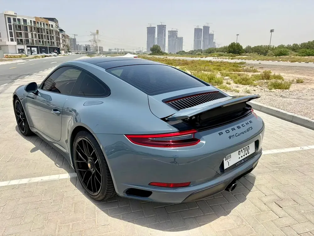 2018 Porsche 911 Carrera GTS - GCC Specs - Under Warranty - Image 7