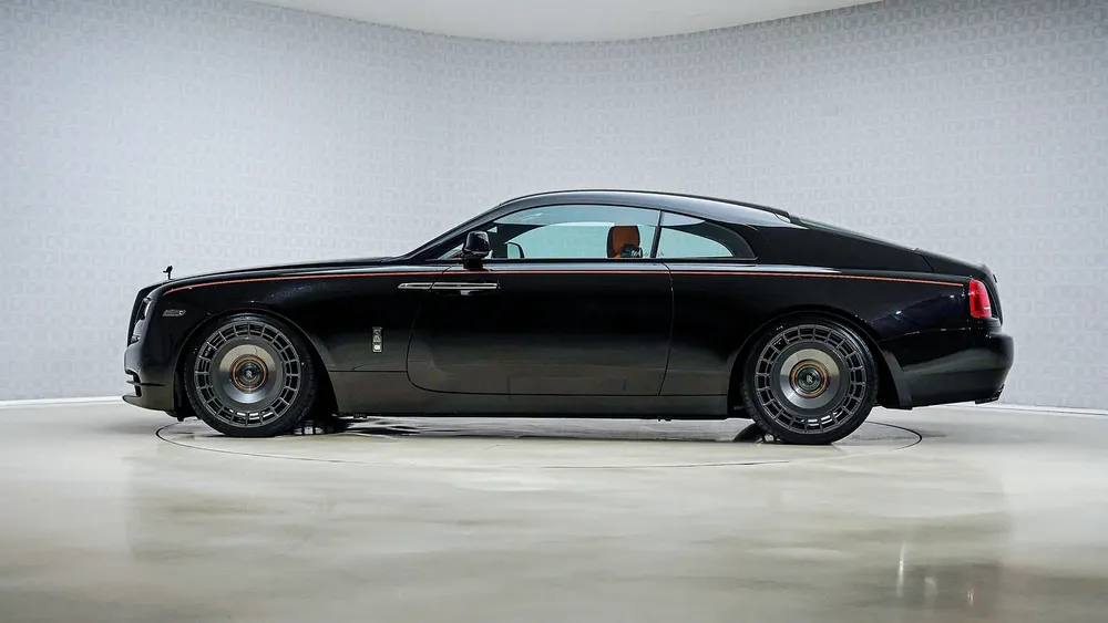 Wraith Black Badge | AED 17,705 PM | Warranty 04-2027 | GCC - Image 10