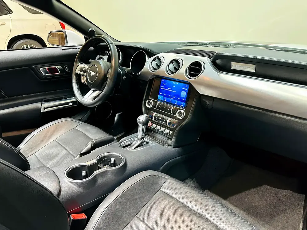 Ford Mustang 2022/Convertable/Ecoboost Premium /Warranty - Image 12