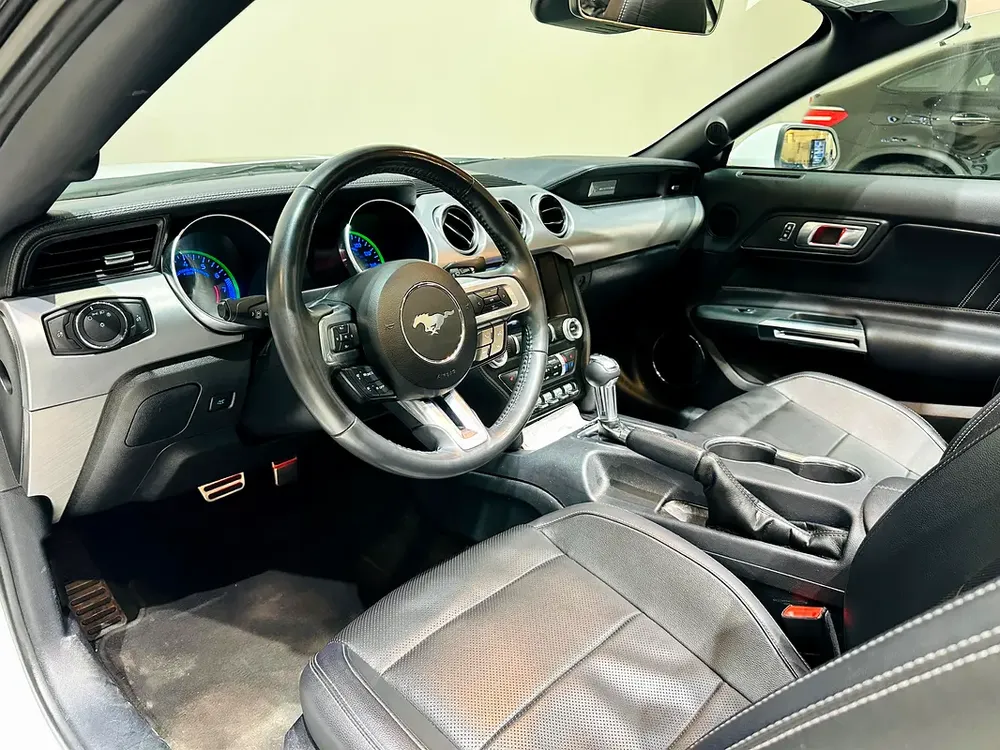 Ford Mustang 2022/Convertable/Ecoboost Premium /Warranty - Image 16