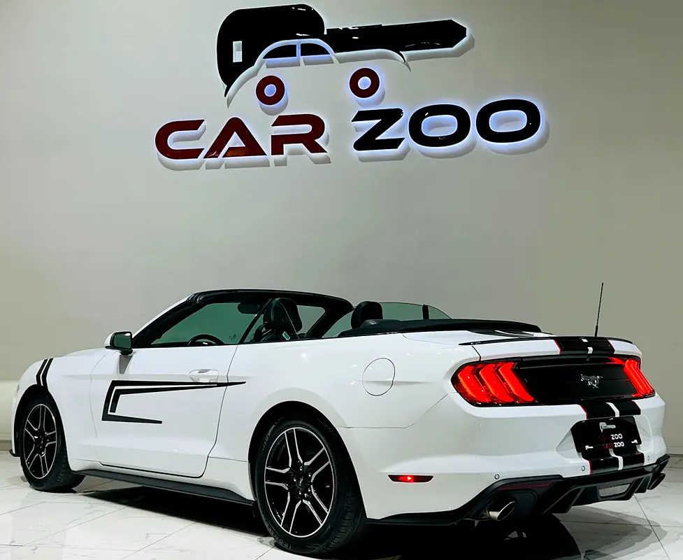 Ford Mustang 2022/Convertable/Ecoboost Premium /Warranty - Image 4