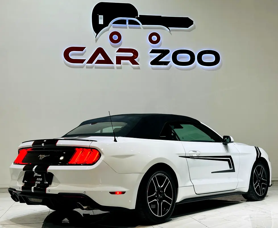 Ford Mustang 2022/Convertable/Ecoboost Premium /Warranty - Image 6