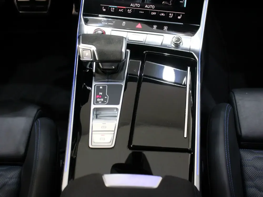 2024 - Audi RS6 Avant TFSI Quattro - V8 - Image 18