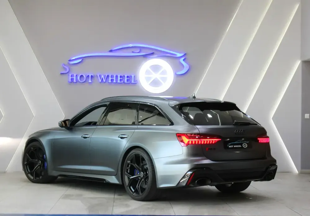 2024 - Audi RS6 Avant TFSI Quattro - V8 - Image 5