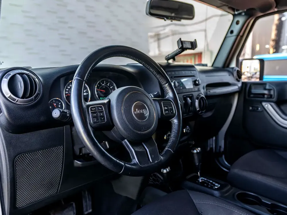 0% DOWN PAYMENT! | JUNE EDITION | WRANGLER WILLYS WHEELER | IMMEDIATE DELIVERY | WARRANTY - Image 10