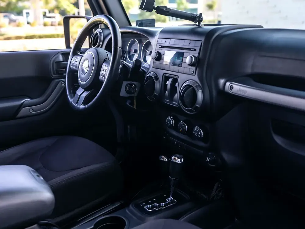 0% DOWN PAYMENT! | JUNE EDITION | WRANGLER WILLYS WHEELER | IMMEDIATE DELIVERY | WARRANTY - Image 15