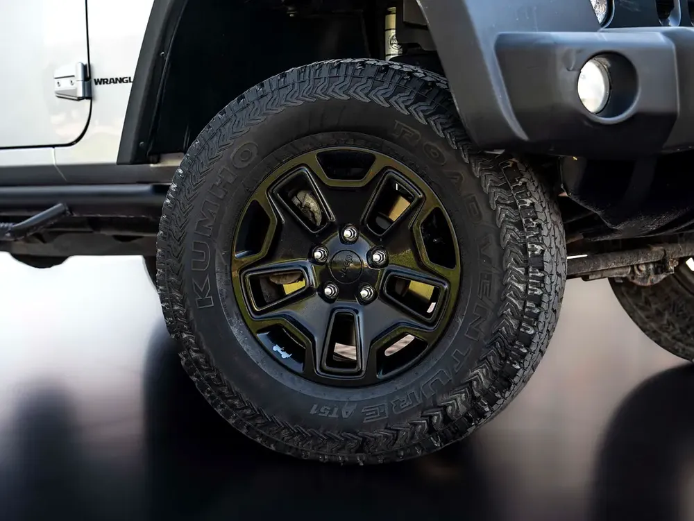 0% DOWN PAYMENT! | JUNE EDITION | WRANGLER WILLYS WHEELER | IMMEDIATE DELIVERY | WARRANTY - Image 5